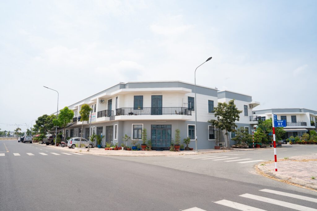 cau-do-9-1024x683-1 Những dãy nhà phố khang trang tại khu đô thị