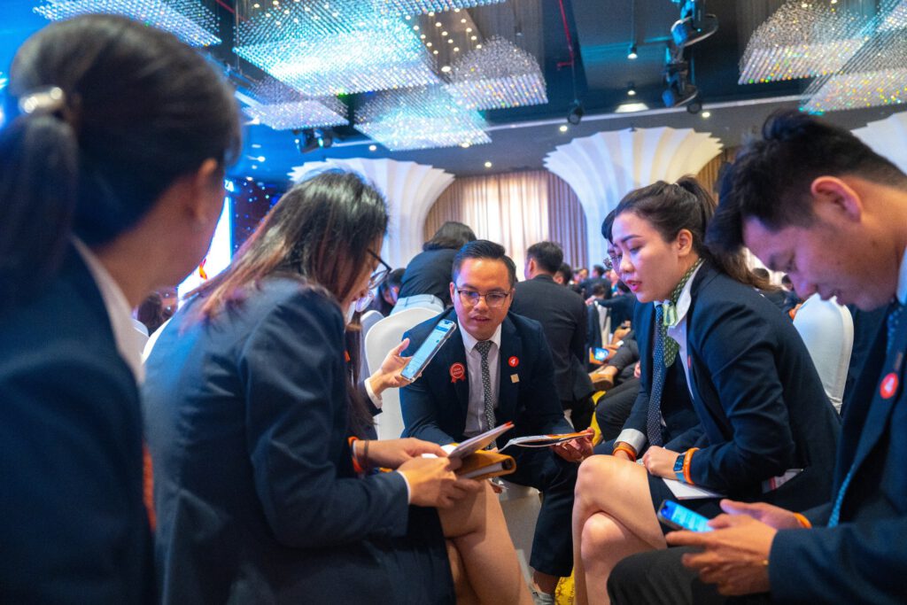 doi-nhom-2-1024x683-1