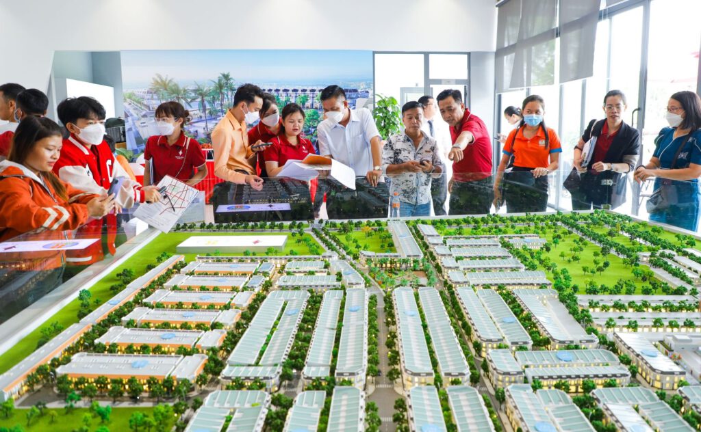 z5416585532028_1227491498ff71510075abdac46b12e4-1024x632-1 Nhiều nhà đầu tư đang tìm hiểu một số dự án tiềm năng tại thành phố Bến Cát, tỉnh Bình Dương